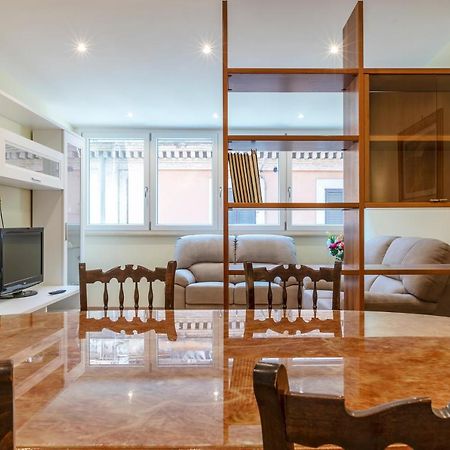 Termini Station Elegant And Roomy Apartment Рим Екстер'єр фото