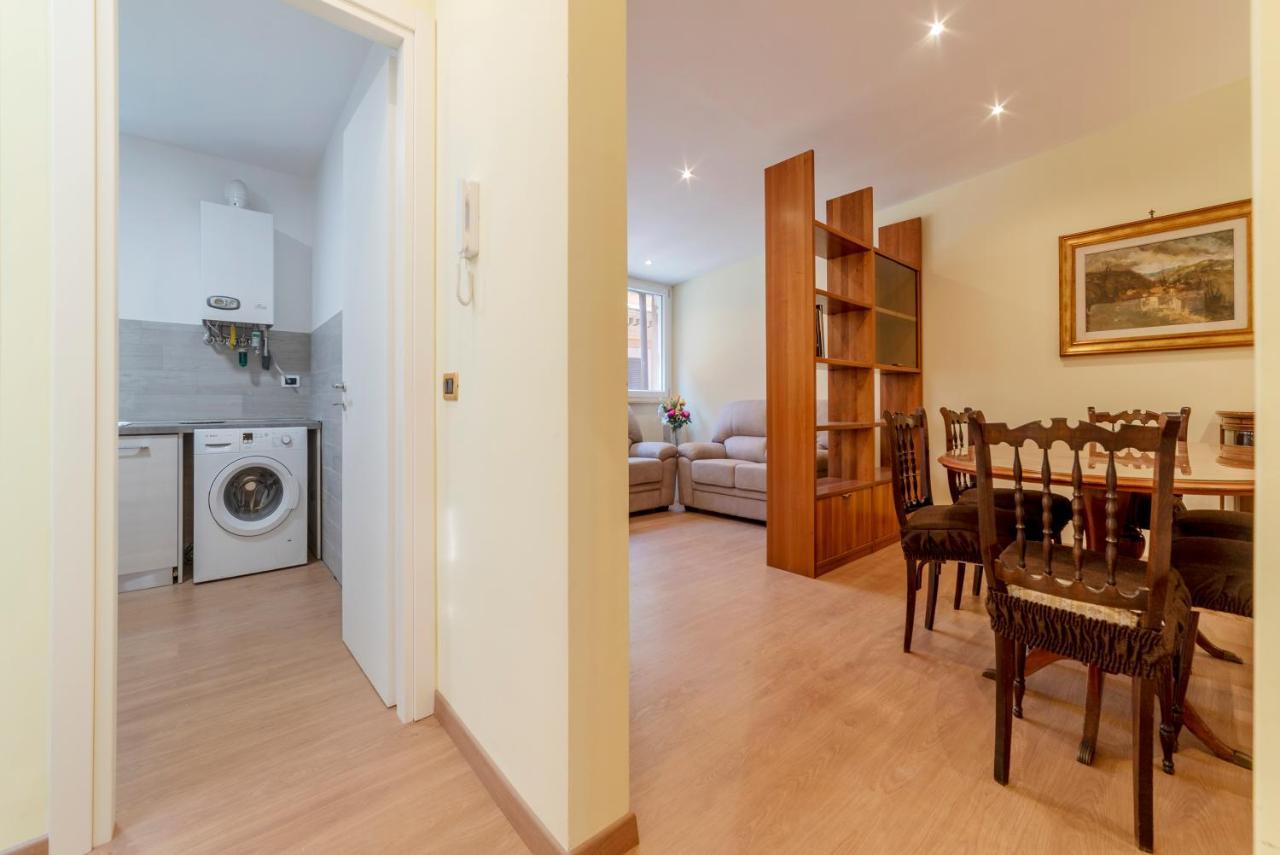 Termini Station Elegant And Roomy Apartment Рим Екстер'єр фото